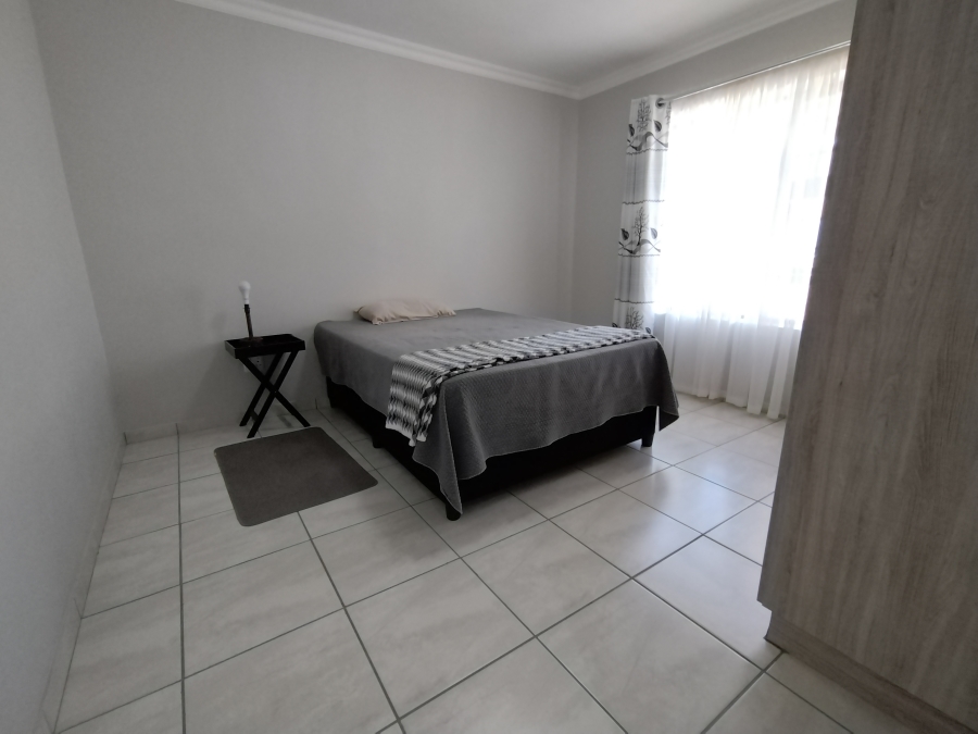 3 Bedroom Property for Sale in Wavecrest Eastern Cape